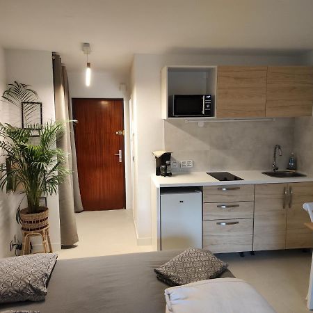 Studio Cannes Marina Мандельё-ла-Напуль Экстерьер фото